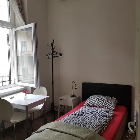 Bed and breakfast Loyal *